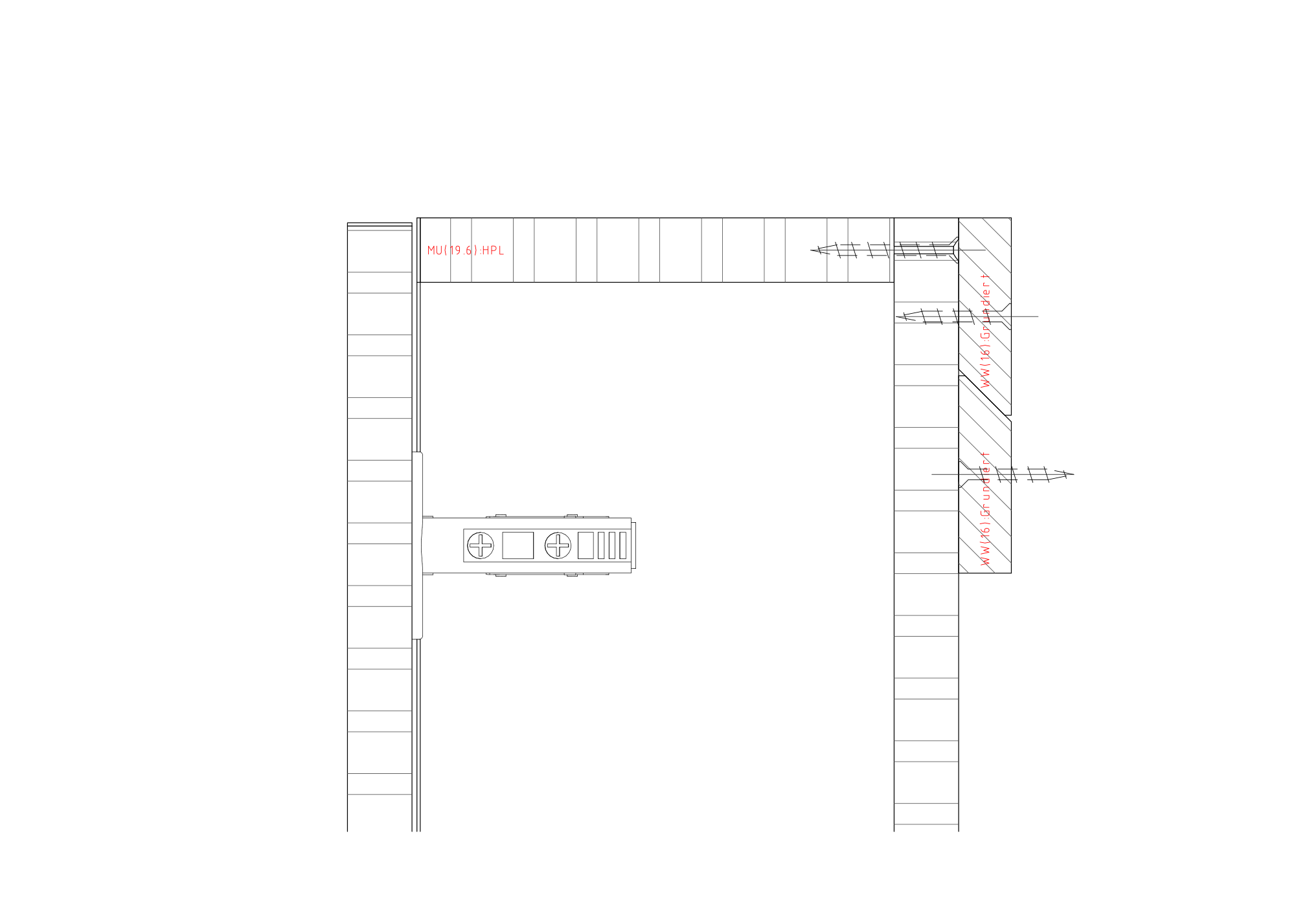 Technischer Schnitt mit Schraffuren, Bauteilaufbau und Beschriftungen aus der eigenen CAD-Zeichnung